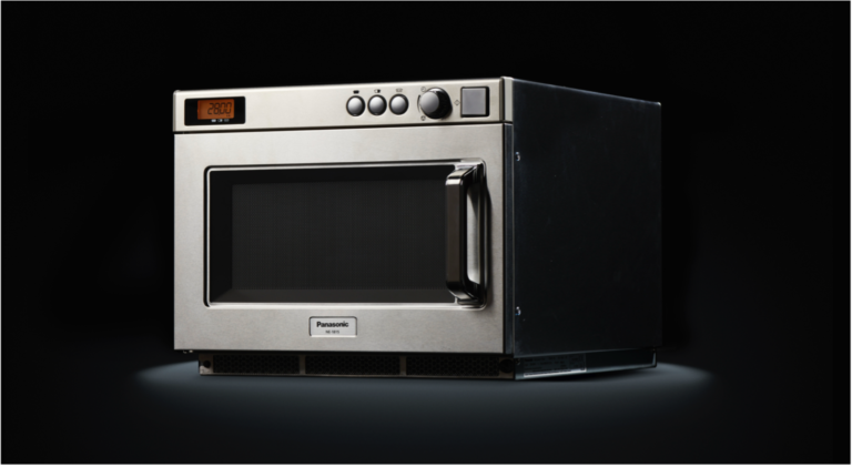 Panasonic Professional Kitchen Launches the New NE-1815 Compact Heavy-Duty Inverter Microwave